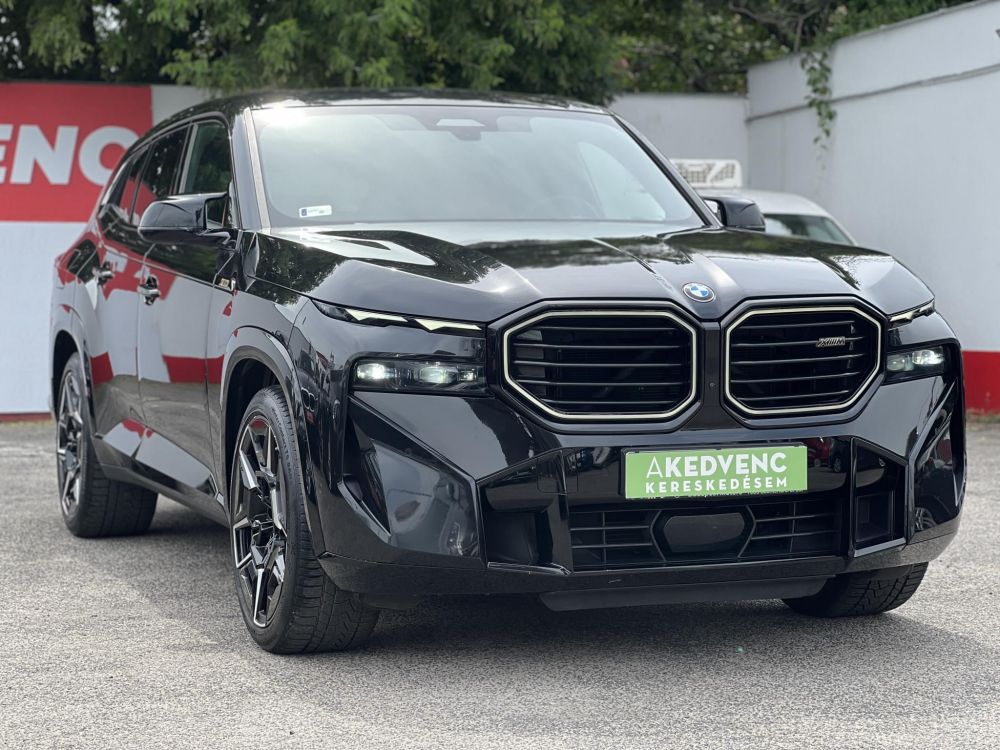 BMW XM (Automata) M.o.-i. 1.tul. teljes felszereltség. márkaszervizelt!