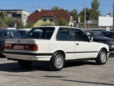 BMW 318is