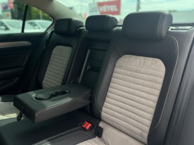 VOLKSWAGEN PASSAT VIII 2.0 TDI BMT SCR Comfortline DSG Magyarországi. Gyári fényezés. Végig vezetett szervizkönyv!