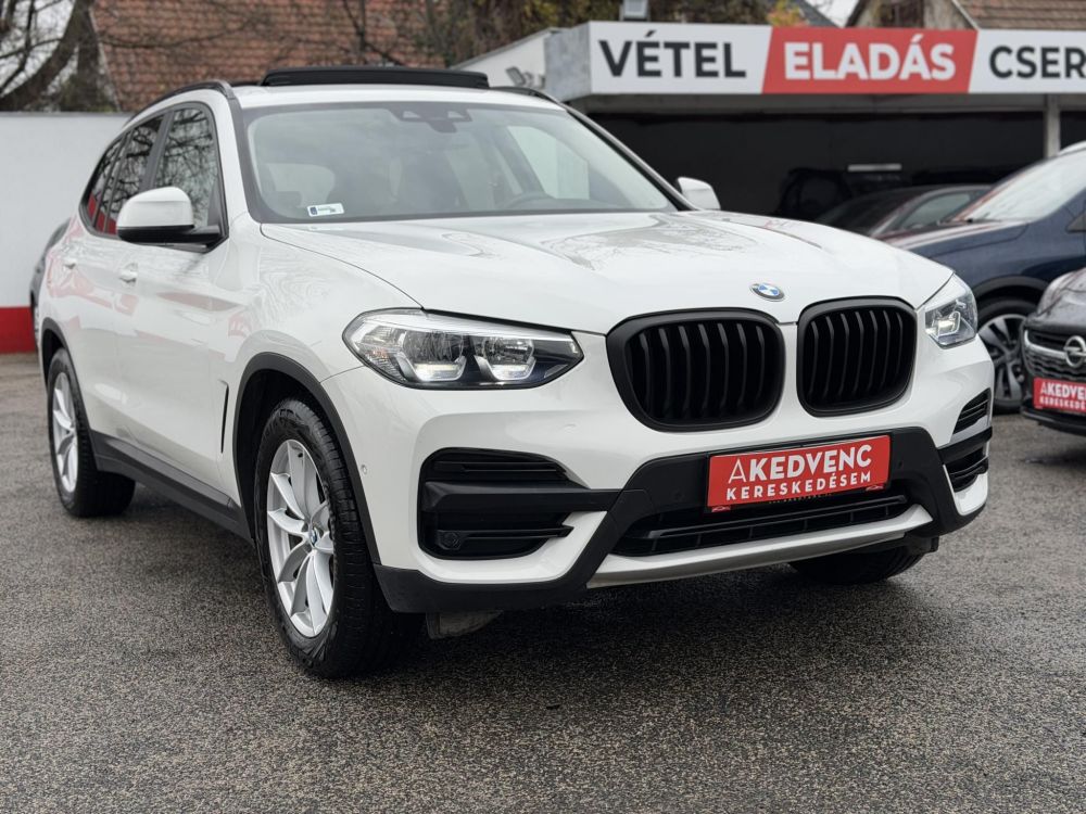 BMW X3 xDrive20d (Automata) M.o-i. Sérülésmentes. Panorámatető. 99e km
