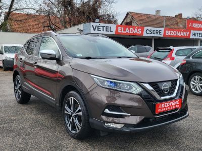 NISSAN QASHQAI 1.2 DIG-T Tekna Xtronic 56e km. M.o.-i. 1.tul. Különleges szín. panorámatető. megkímélt állapot!