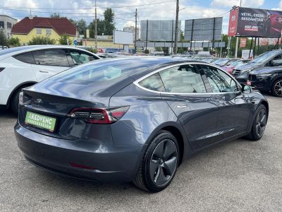 TESLA MODEL 3 Standard Range Plus Aut 114e km. garanciális. premium hifi. GYÖNYÖRŰ állapot!