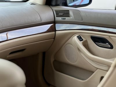 BMW 540i (Automata) Rozsdamentes. frissen szervizelt. végig vezetett szervizkönyv