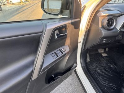 TOYOTA RAV 4 Rav4 2.5 Hybrid Selection MY18 e-CVT 121e km. megkímélt. Hybrid garancia!