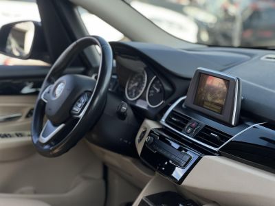 BMW 218i Advantage (Automata) Active Tourer. M.o.-i. vajbőr belső. ülésfűtés. keyless. Wallis szerviz