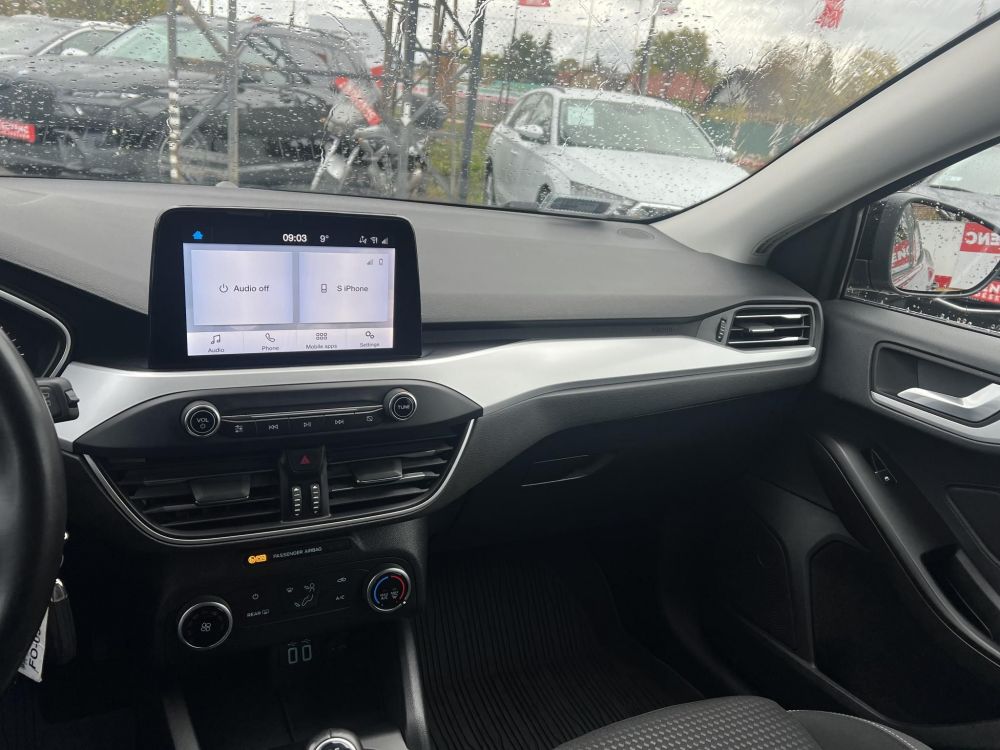 FORD FOCUS 1.0 EcoBoost Connected M.o.-i. 1.tul. Márkaszervizelt! Carplay