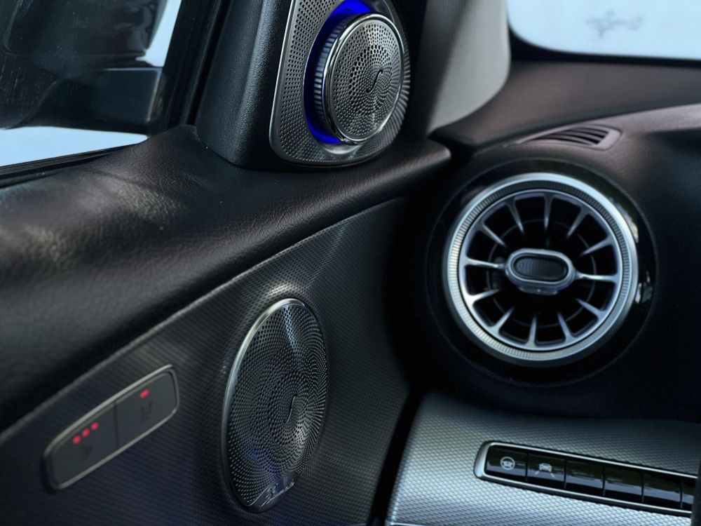 MERCEDES-BENZ E 220 d 9G-TRONIC HIGH END BURMESTER! Virtual COCKPIT. vaj bőrbelső. frissen szervizelt!