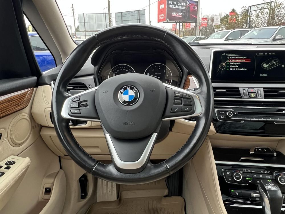 BMW 220d xDrive Luxury (Automata) Panoráma tető Memóriás bőr Gyári fényezés!