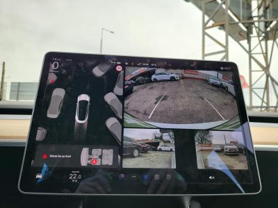 TESLA MODEL 3 Standard Range Plus Aut Garanciális. Megkímélt. LED PANORÁMA KAMERA AUTOPILOT