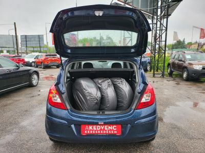 OPEL CORSA D 1.2 Color Edition M.o.-i. Klíma Tempomat Bluetooth 102e km! Téli-nyári garnitúra!