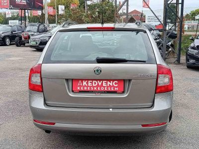 SKODA OCTAVIA Combi 1.6 CR TDI Classic DPF 195e km. M.o.-i. 2.tul. Klíma Tempomat Téli-nyári garnitúra!