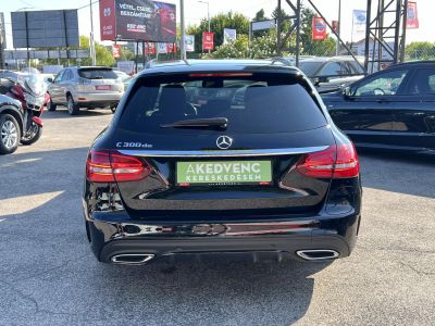 MERCEDES-BENZ C 300 T de EQ Power 9G-TRONIC AMG NIGHT/CARBON csomag. Burmester. virtual cockpit. 360 kamera. carplay