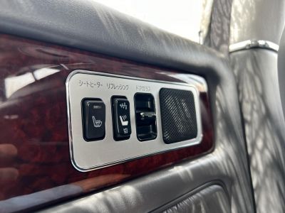 TOYOTA CENTURY V12 Magyar rendszámos! Csipke függöny Teljes felszereltség