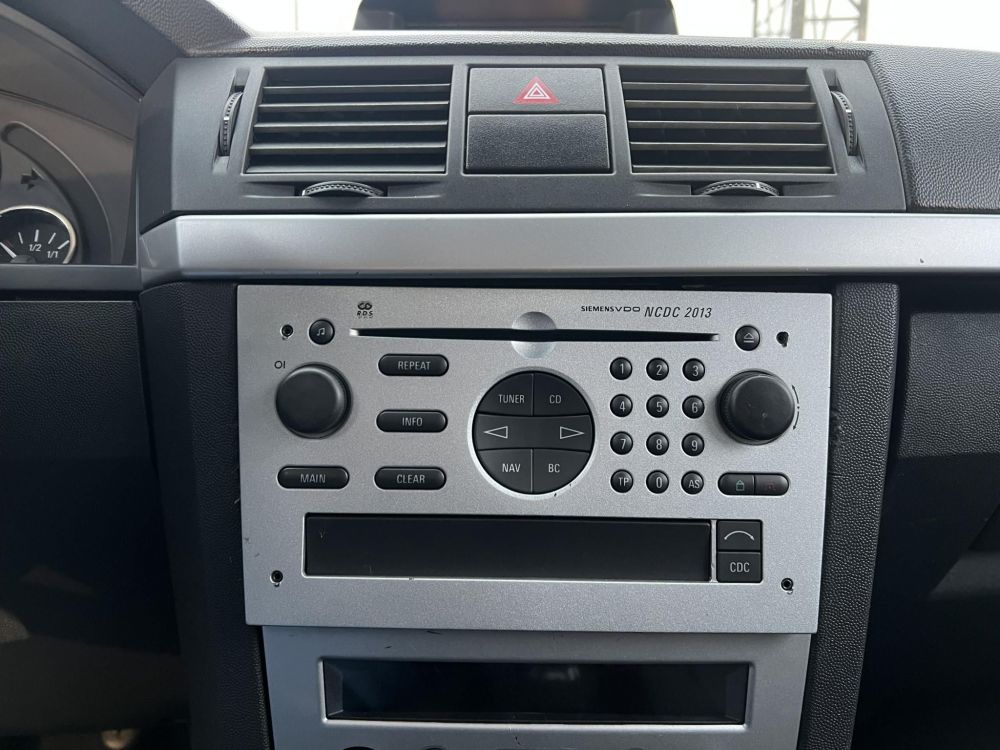 OPEL MERIVA 1.7 CDTI Essentia Klíma Webasto! 4-5L/100km!