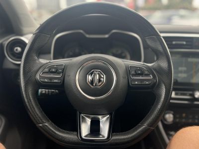 MG ZS EV Luxury. 68e km. végig vezetett márkaszerviz. Carplay. panorámatető
