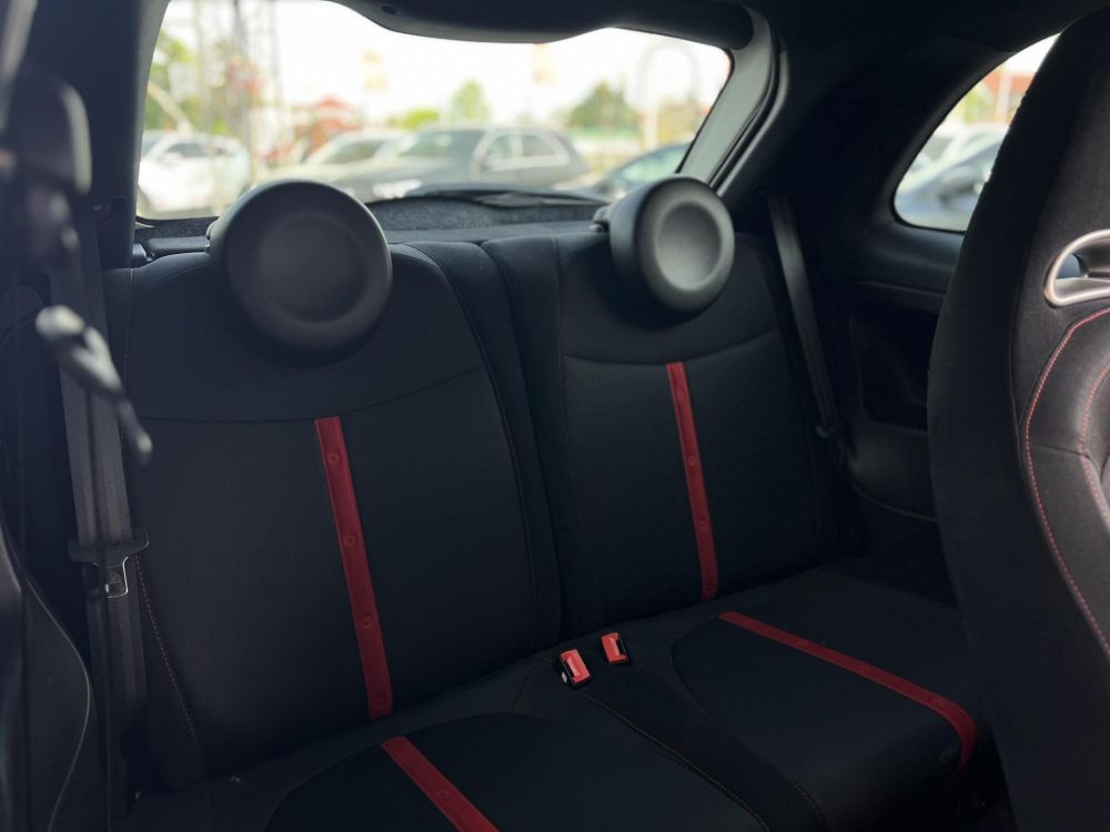 ABARTH 500 1.4 76e km. akrapovic. digitklíma. rendszeresen karbantartott!