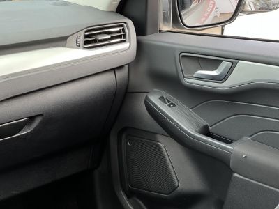 FORD KUGA 2.5 PHEV Freedom CVT 123e km. 70 km elektromos hatótáv. ülés-kormányfűtés. vonóhorog!