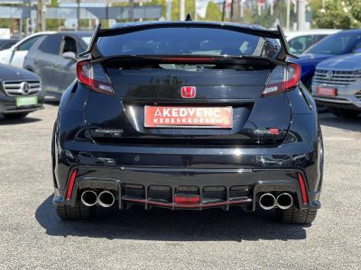 HONDA CIVIC 2.0 Type R GT Pack Dokumentált előélet. Wagner intercooler. Rendszeresen karbantartott!
