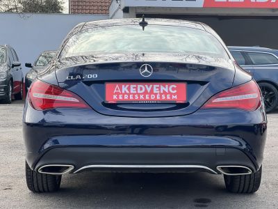 MERCEDES-BENZ CLA 200 7G-DCT M.o.-i. világos belső. harman/kardon. memória. CARPLAY