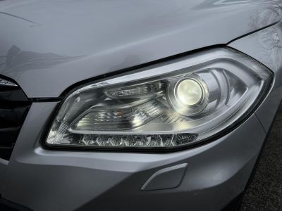 SUZUKI SX4 S-CROSS 1.6 DDiS GLX 4WD napfénytető, EASS Panoráma Xenon Bőr Ülésfűtés Tempomat