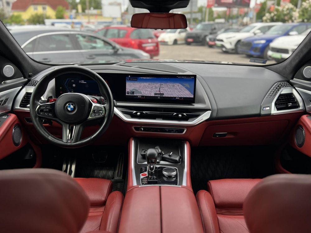 BMW XM (Automata) M.o.-i. 1.tul. teljes felszereltség. márkaszervizelt!