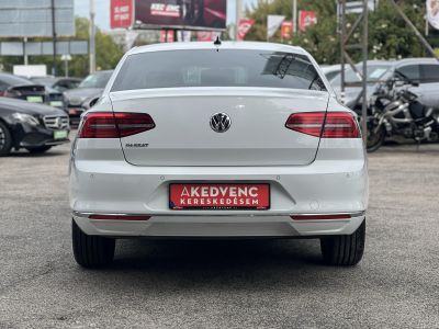 VOLKSWAGEN PASSAT VIII 2.0 TDI BMT SCR Comfortline DSG Magyarországi. Gyári fényezés. Végig vezetett szervizkönyv!