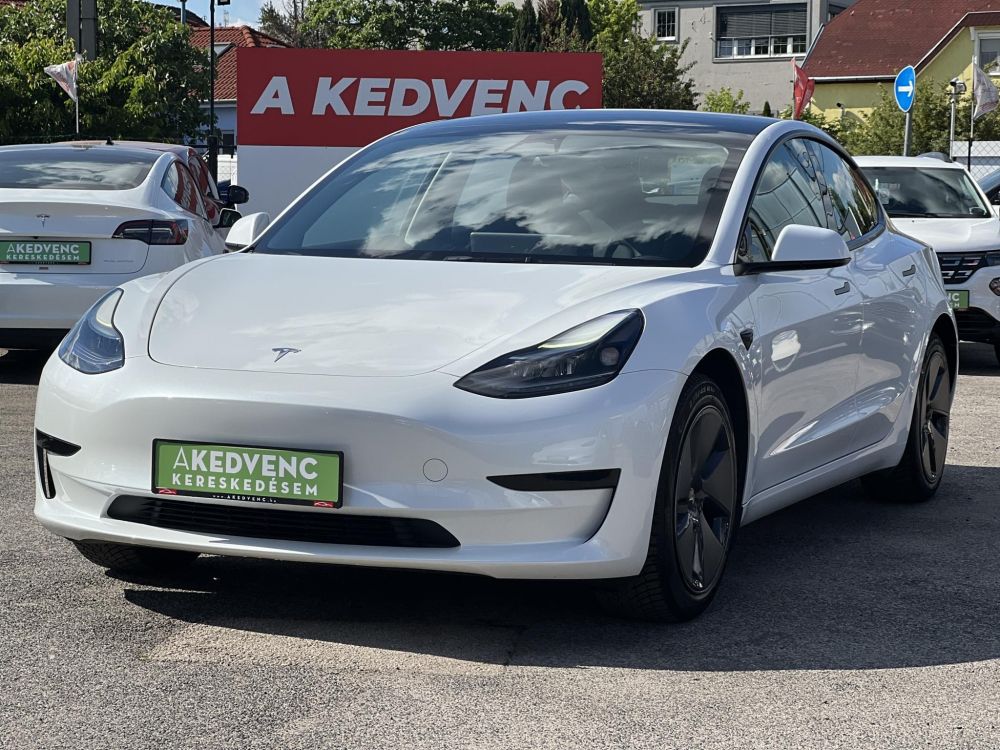 TESLA MODEL 3 RWD (Automata) 37e km. AMD Ryzen. hőszivattyú. LFP akku. garanciális!