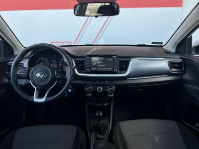 KIA STONIC 1.25 MPI Style Magyarországi. Gyári fényezés. 63e km.Végig vezetett szervizkönyv!