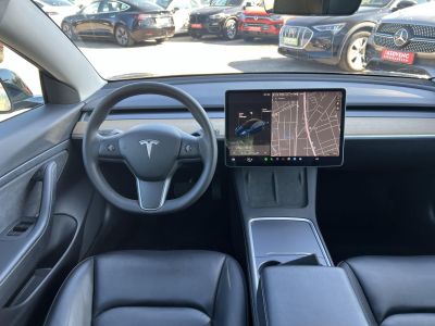TESLA MODEL 3 Standard Range Plus Aut 96e km. mátrix LED. hőszivattyú. prémium hifi. garanciális!