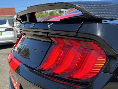 FORD MUSTANG Fastback GT 5.0 Ti-VCT (Automata) 20e km. Shelby optika!