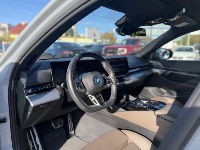 BMW I5 eDrive40 81,2kWh M-sport. Bowers & Wilkins. panorámatető. újszerű állapot!