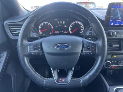 FORD FOCUS 2.3 EcoBoost ST Frissen szervizelt. RECARO. Carplay. GARANCIÁLIS motor!