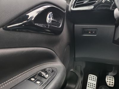 CITROEN DS3 1.6 e-HDi DStyle Digitklíma Tempomat Félbőr sportbelső Téli-Nyári gumi Végig vezetett szervizköny