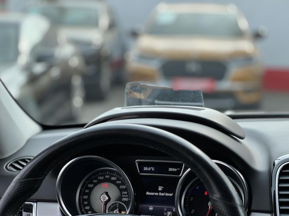 MERCEDES-BENZ GLE 500 e 4Matic (Automata) 135e km. M.o.-i. magas felszereltség. memória. üléshűtés. 360kamera. HUD!