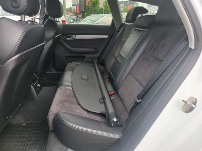 AUDI A6 Avant 2.0 TDI DPF multitronic Magyarországi Xenon Tempomat PDC Ülésfűtés Téli-nyári gumi!