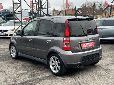 FIAT PANDA 1.4 100 HP Ritkaság! Vezetett szervizkönyv! Téli-Nyári kerék!