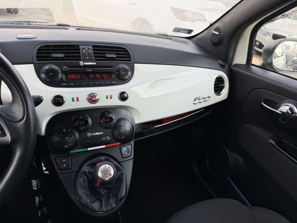 ABARTH 500 1.4 76e km. akrapovic. digitklíma. rendszeresen karbantartott!