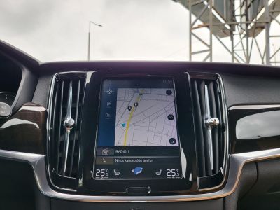 VOLVO V90 2.0 D [D4] Inscription AWD Geartronic LED Memória Navi HUD Tempomat Barna bőr Carplay PDC