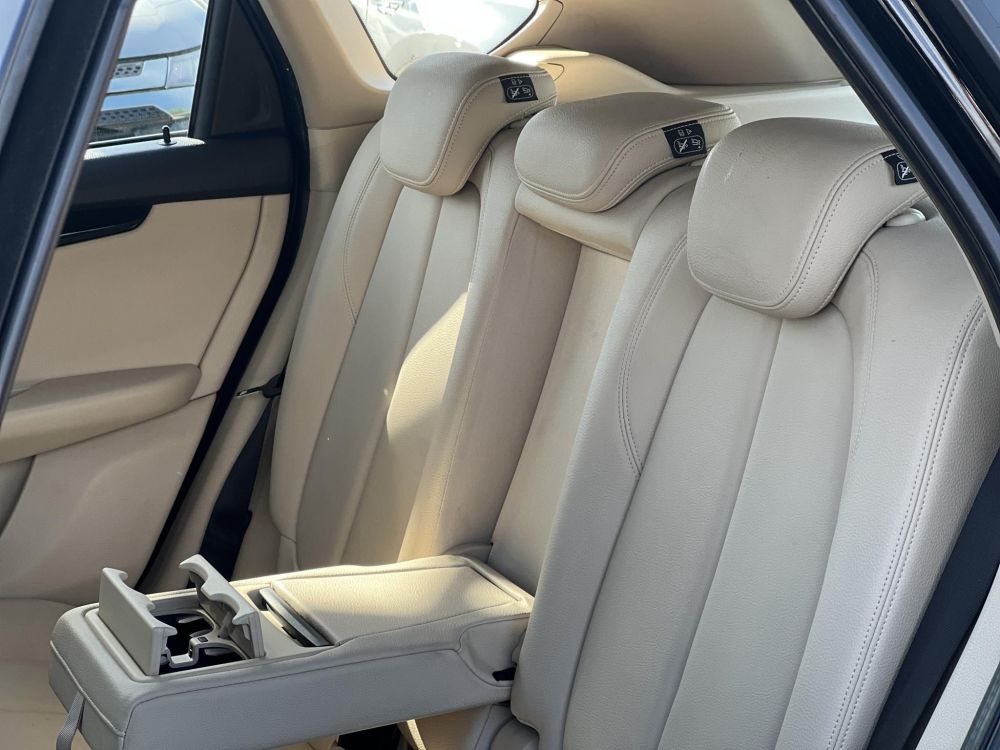 BMW 218i Advantage (Automata) Active Tourer. M.o.-i. vajbőr belső. ülésfűtés. keyless. Wallis szerviz