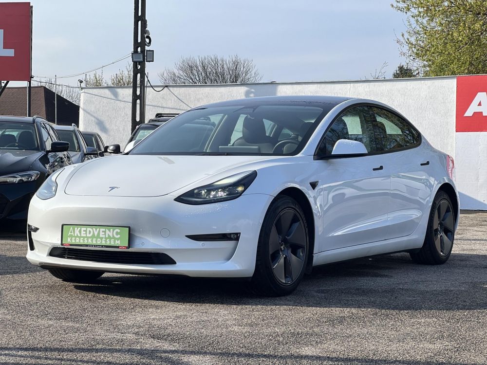 TESLA MODEL 3 Long Range AWD (Automata) Hőszivattyú. 95e km. garanciális!