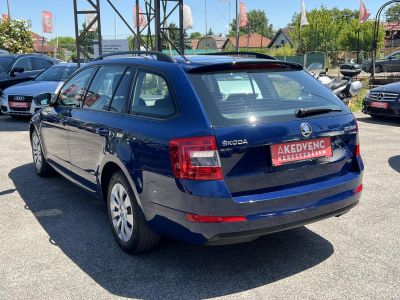 SKODA OCTAVIA Combi 1.4 TSI Ambition 168e km. Tempomat Digitklíma Multikormány Végig vezetett szervizkönyv!