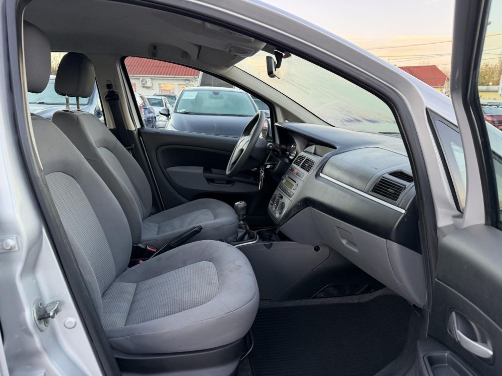 FIAT LINEA 1.4 8V Active (EU5) M.o.-i. 1.tul. klíma. vonóhorog. 4 évszakos gumik!