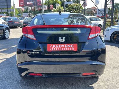 HONDA CIVIC 1.4 Comfort 145e km. Magyarországi Tempomat Digitklíma Tolatóradar
