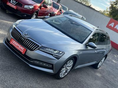 SKODA SUPERB Combi 2.0 TDI SCR L&K DSG7 M.o.-i LED Távtartó Memória Carplay Virtual Cockpit Canton Üléshűtés Masszázs