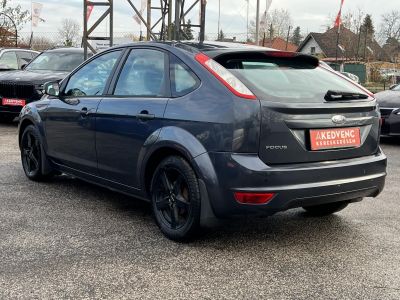 FORD FOCUS 1.6 Ghia (Automata) Klíma Tempomat City szervó Téli/nyári garnitúra!