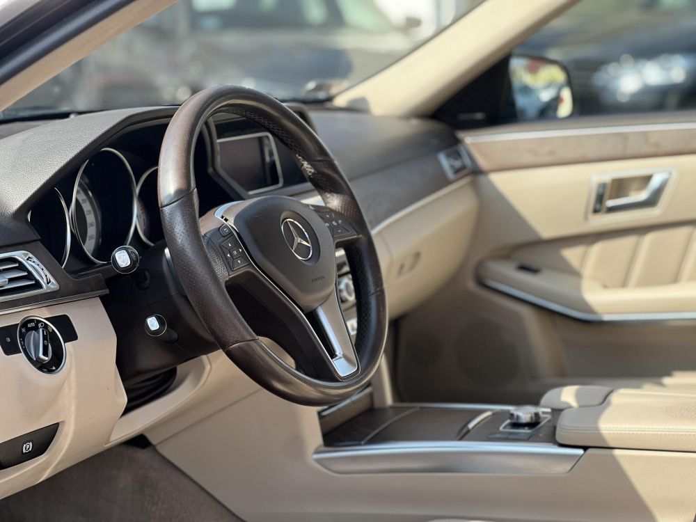 MERCEDES-BENZ E 250 CDI 4Matic Elegance (Automata) Magyarországi. világos belső. harman/kardon. magas felszereltség!