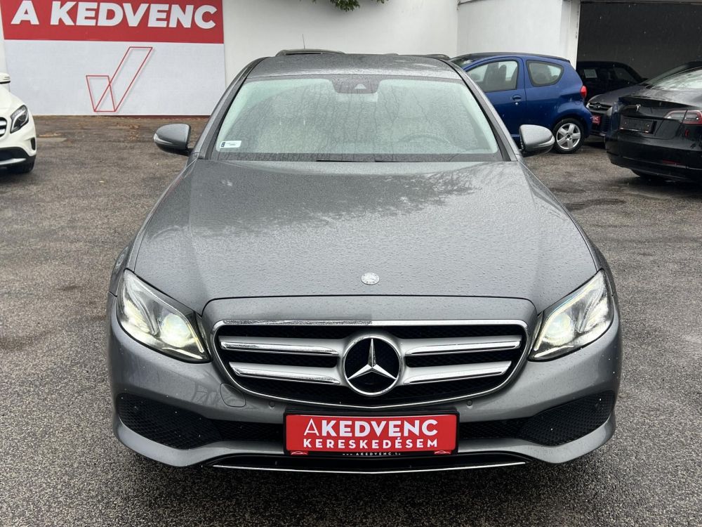 MERCEDES-BENZ E 220 d 9G-TRONIC 134e km. MAGYARORSZÁGI/WIDESCREEN/LED/KAMERA/CARPLAY!