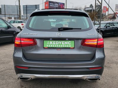 MERCEDES-BENZ GLC 350 e 4Matic 7G-TRONIC 59e km. LED. panoráma. navi. bőr. 2026.08.-ig zöld rendszám!