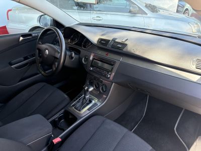 VOLKSWAGEN PASSAT Variant 2.0 CR TDI R-Highline Business DSG Klíma Tempomat Téli/nyári garnitúra!