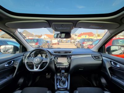 NISSAN QASHQAI 1.5 dCi Tekna Xtronic Xenon Panoráma Navi 360kamera Ülésfűtés Keyless Márkaszervizelt!